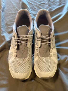 On Running Light Blue/Gray Women's Athletic Running Shoes